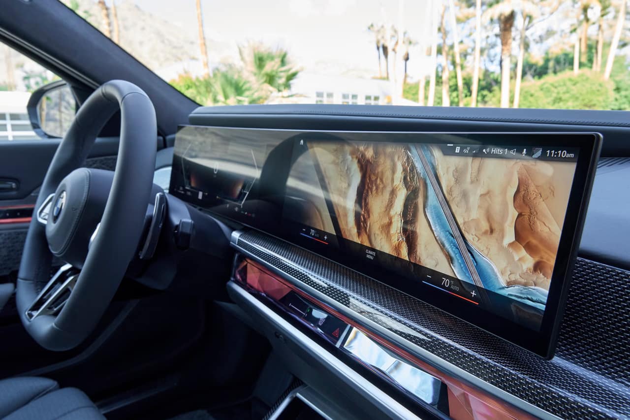 BMW 7 Series cabin